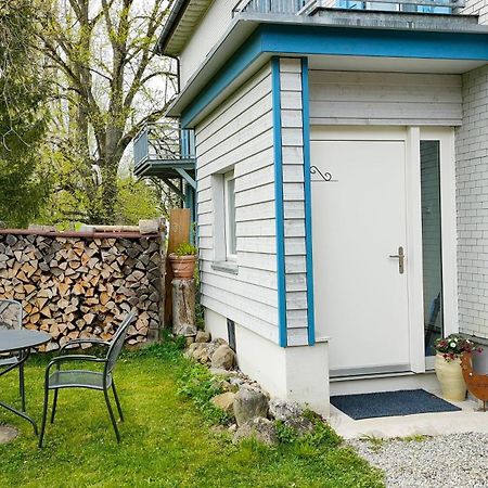 Seesicht Und Charmante Wohnung Bei Hanni Und Ueli Bottighofen Екстериор снимка
